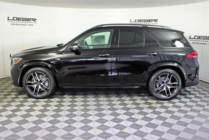 2026 Mercedes Benz GLE 53 AMG 4MATIC photo 1