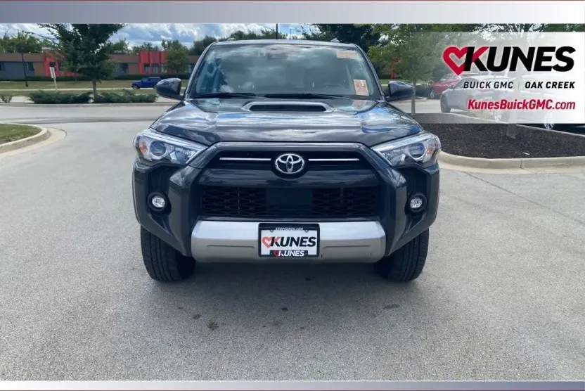 2024 Toyota 4Runner TRD Off-Road photo 1