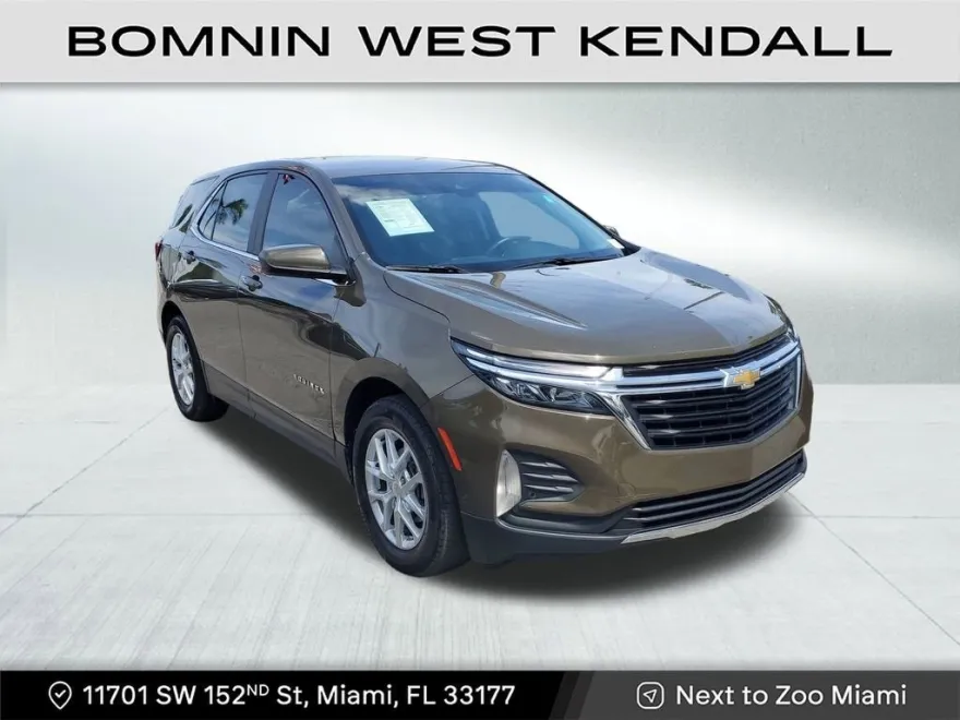 2023 Chevrolet Equinox LT photo 1