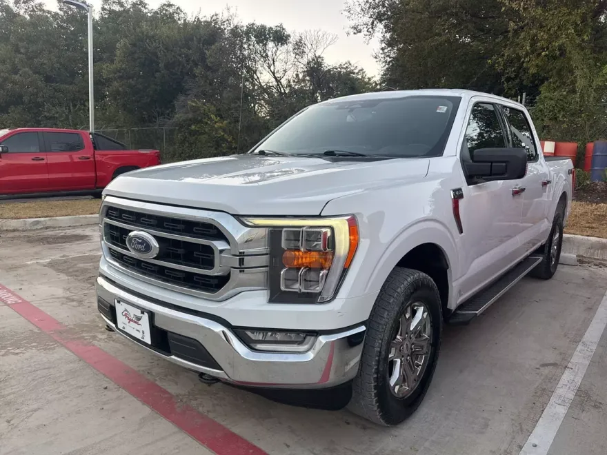 2022 Ford F-150 XLT photo 1