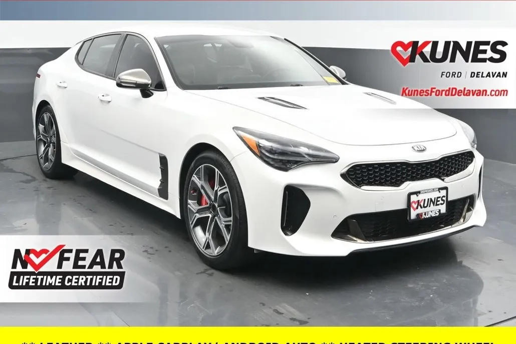 2019 Kia Stinger GT photo 1