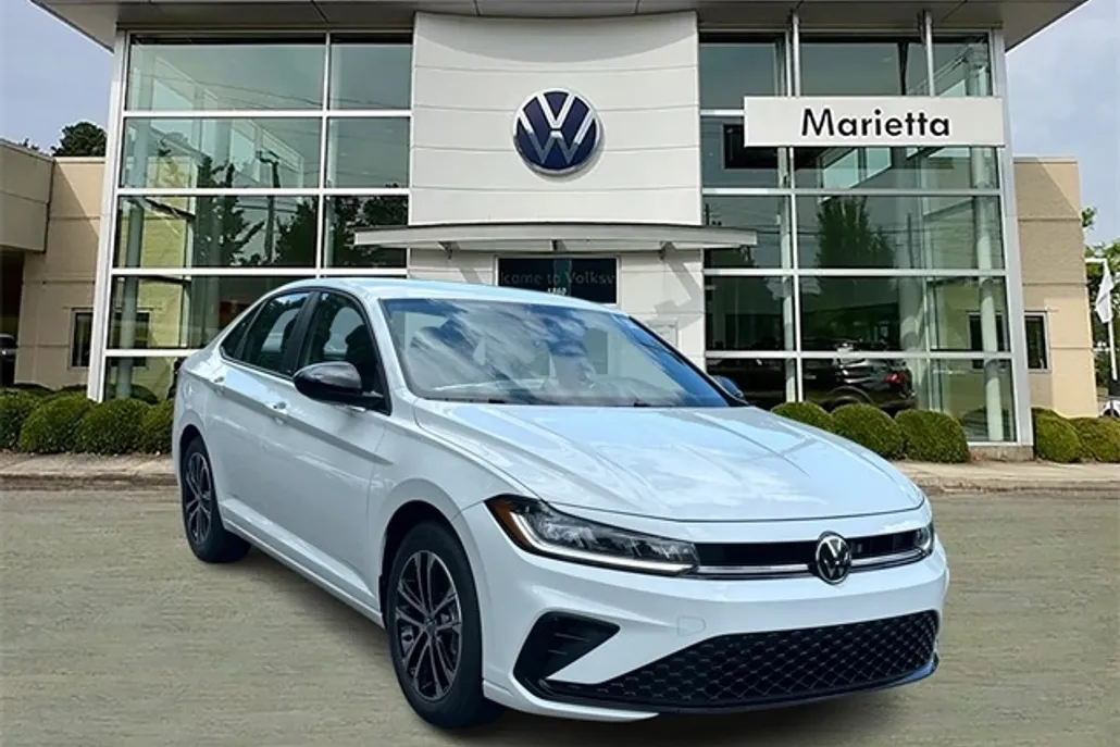 2025 Volkswagen Jetta 1.5T Sport photo 1