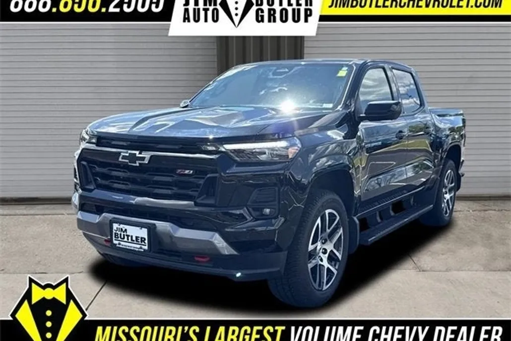 2024 Chevrolet Colorado Z71 photo 1