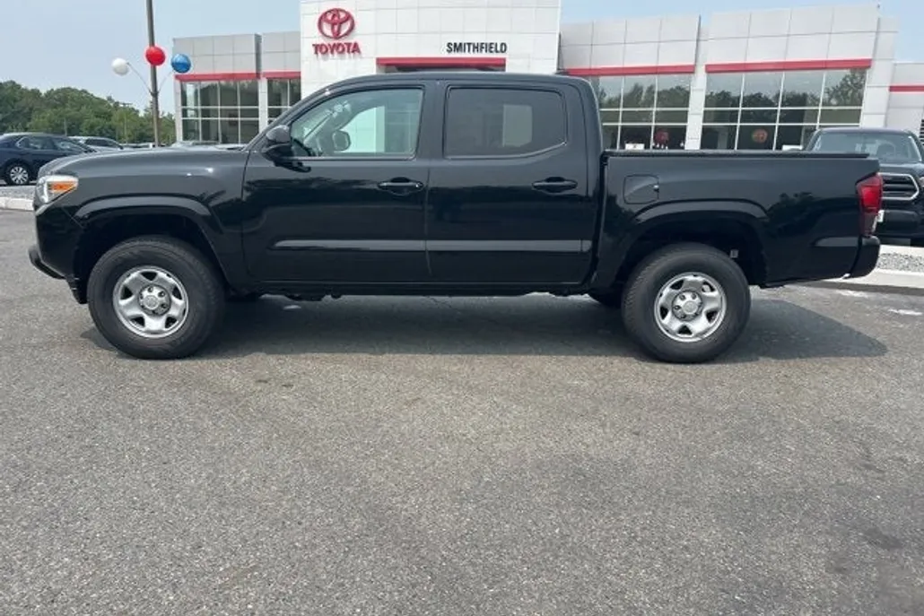 2023 Toyota Tacoma SR photo 1
