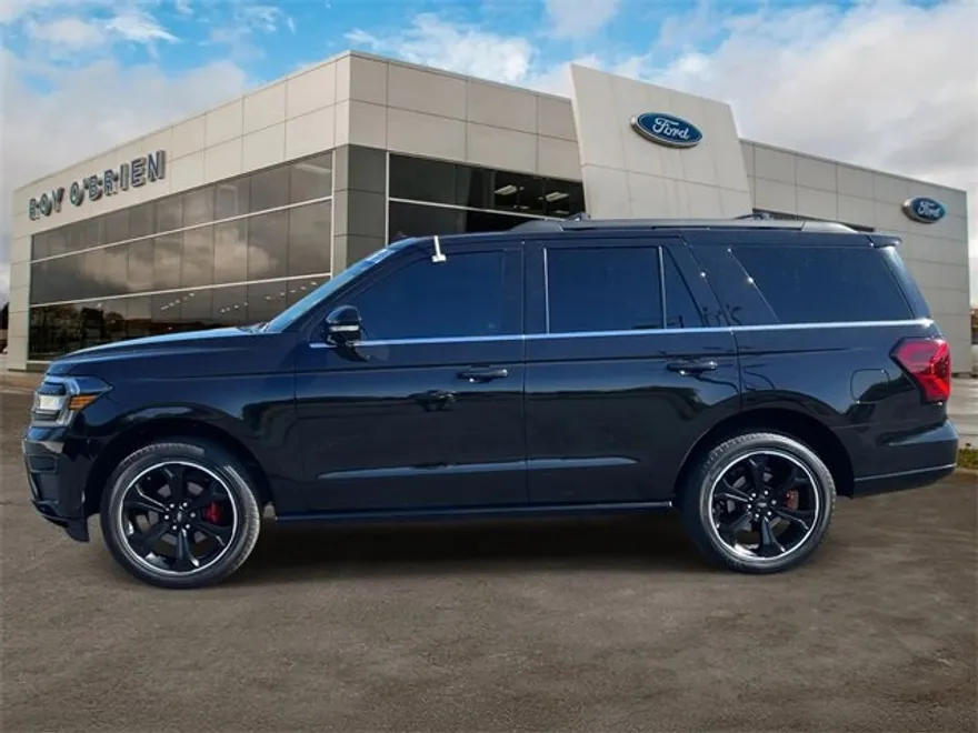 2024 Ford Expedition Limited photo 1