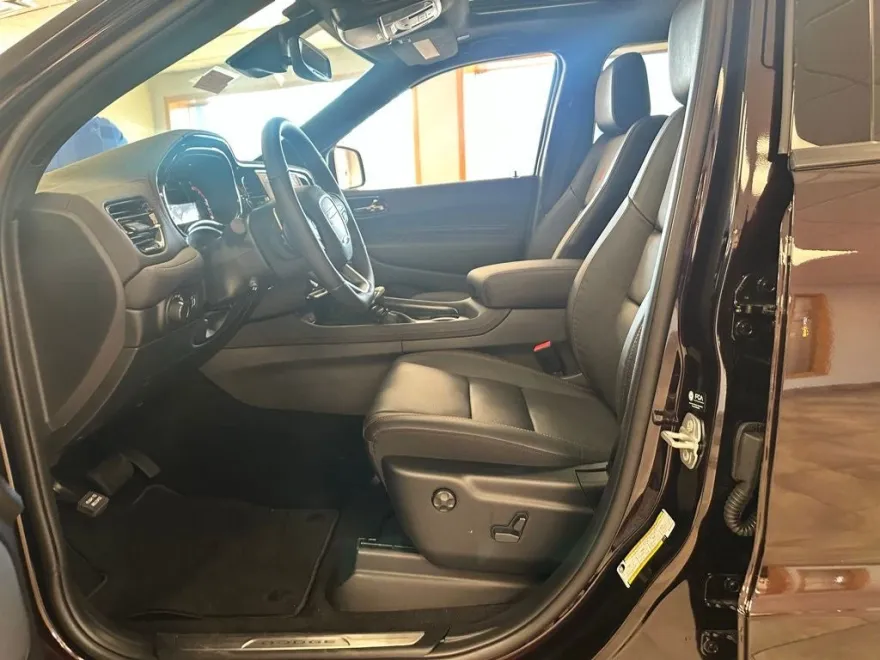 2025 Dodge Durango R/T Premium photo 1