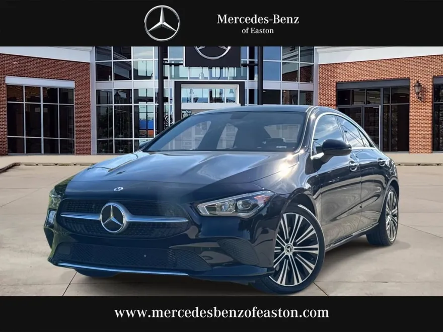 2023 Mercedes Benz CLA 250 4MATIC photo 1