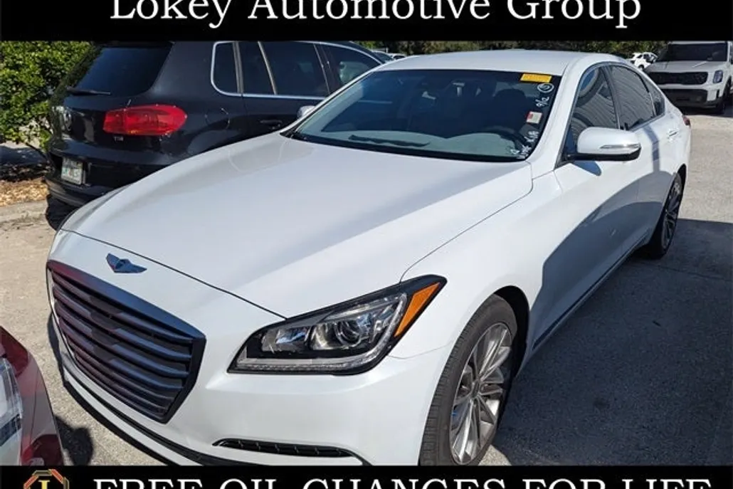 2015 Hyundai Genesis 3.8 photo 1