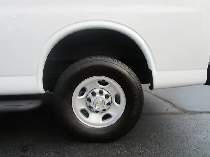 2023 Chevrolet Express Cargo 2500 Van photo 1