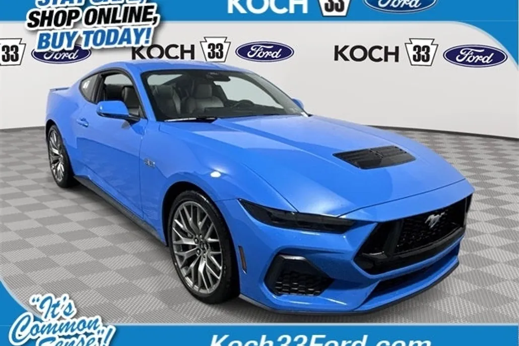 2025 Ford Mustang GT Premium photo 1