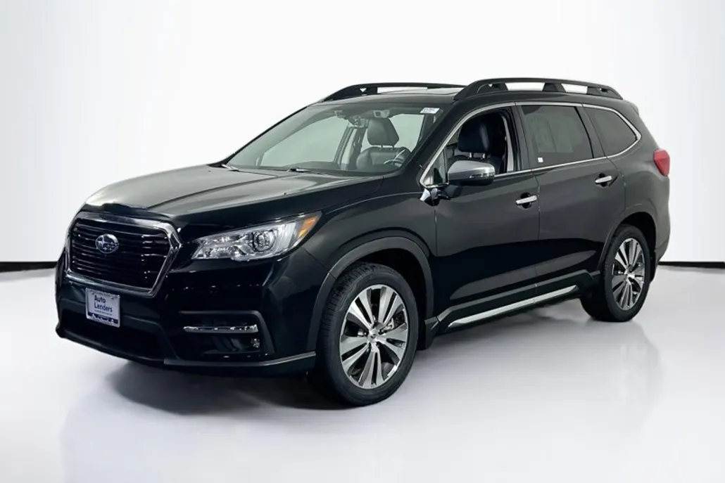 2022 Subaru Ascent Touring photo 1