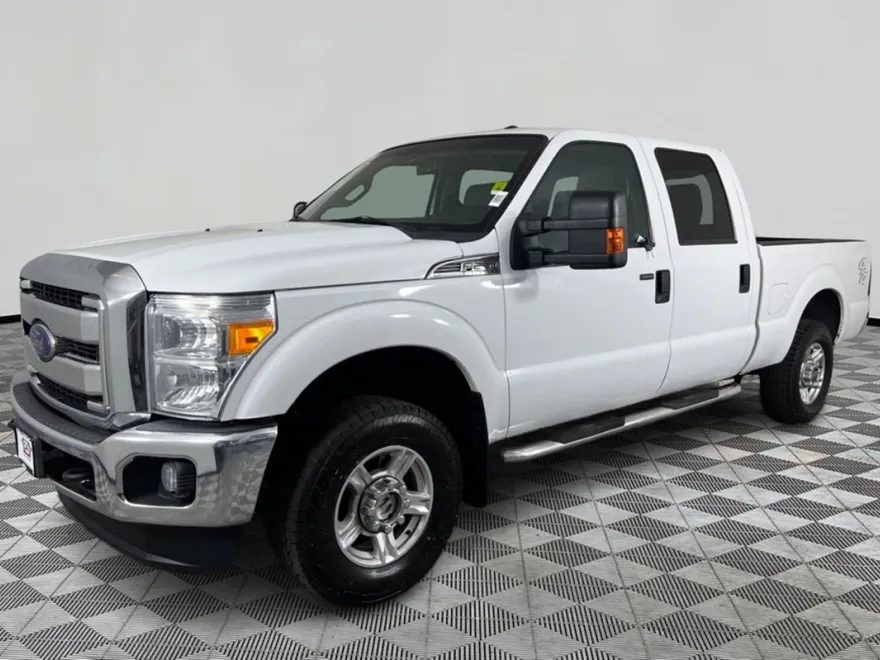 2015 Ford F-250 XLT photo 1