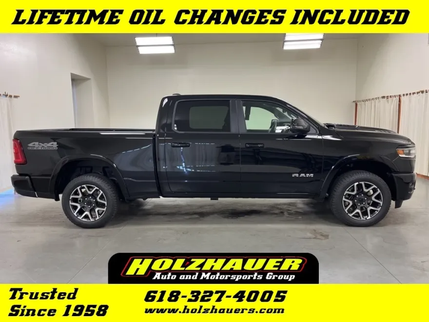 2025 Ram 1500 Laramie photo 1