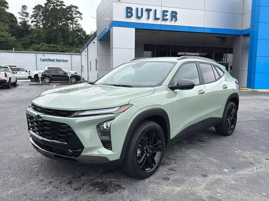 2025 Chevrolet Trax ACTIV photo 1
