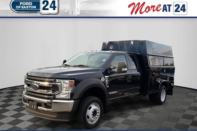 2022 Ford F-450 XLT photo 1