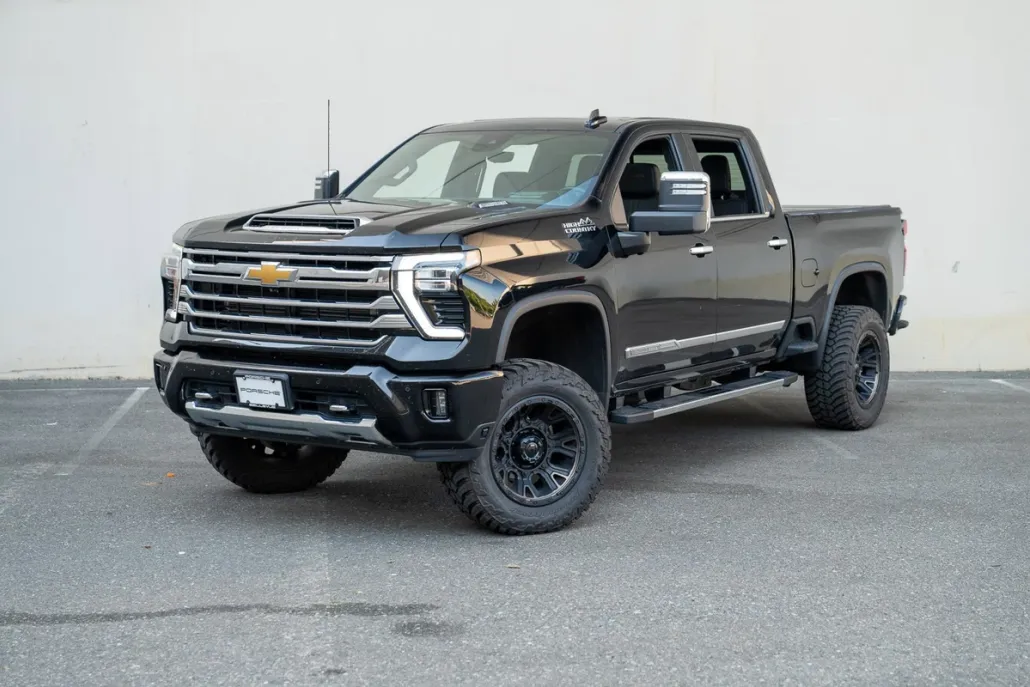 2024 Chevrolet Silverado 2500HD High Country photo 1