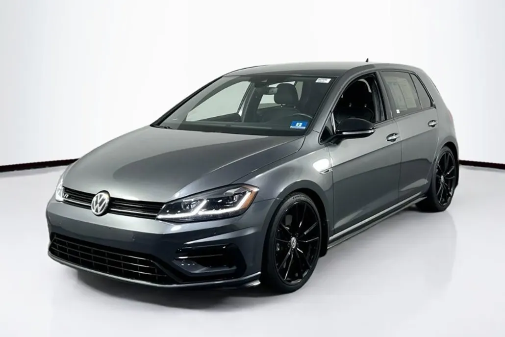 2019 Volkswagen Golf R Base photo 1