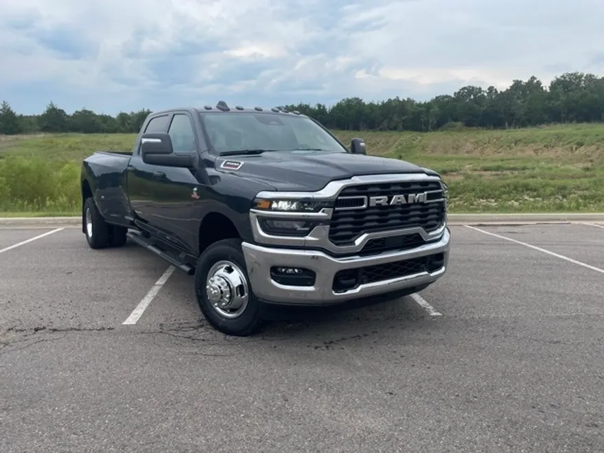 2026 Ram 3500 Tradesman photo 1