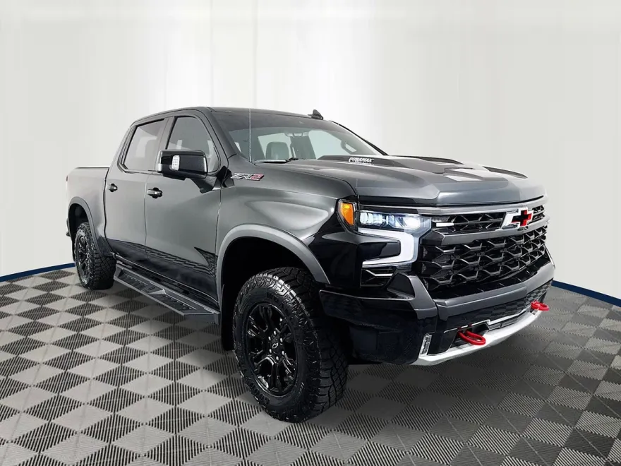 2024 Chevrolet Silverado 1500 ZR2 photo 1