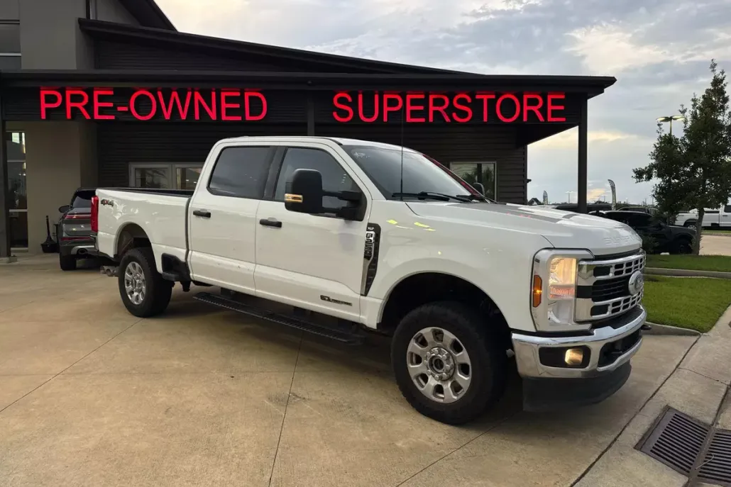 2024 Ford F-250 XLT photo 1