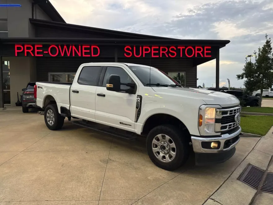 2024 Ford F-250 XLT photo 1