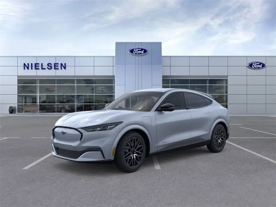 2025 Ford Mustang Mach-E Premium photo 1