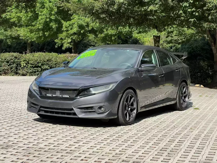 2016 Honda Civic LX photo 1