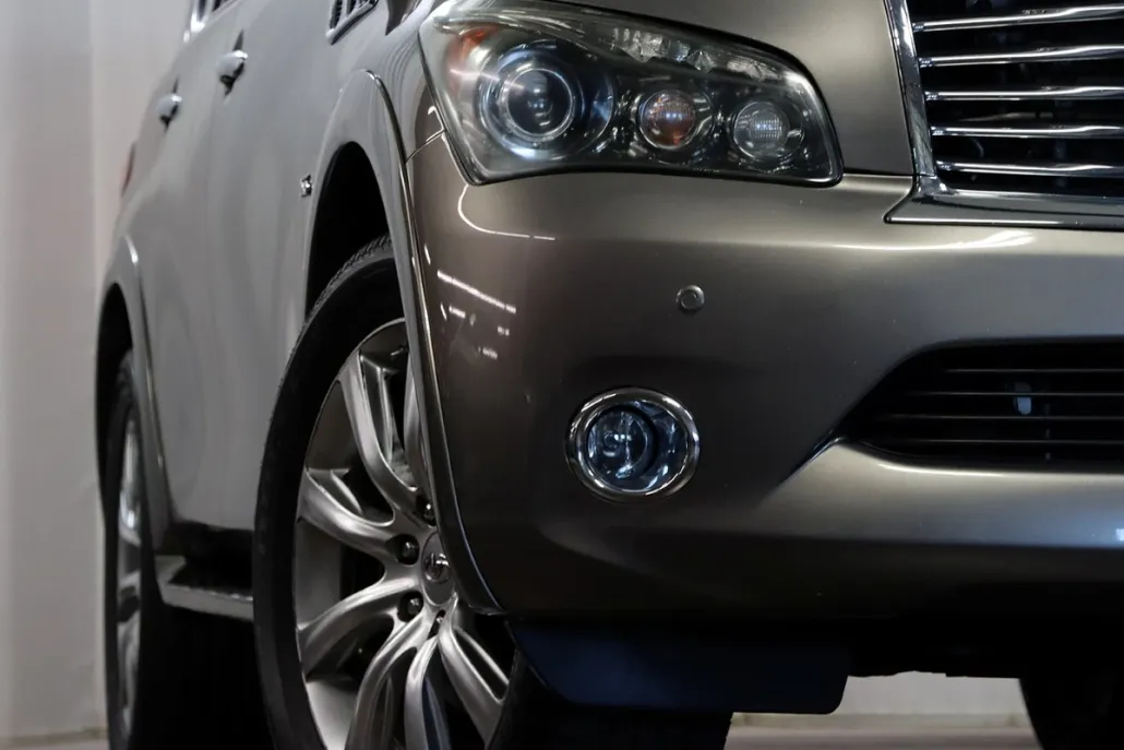 2014 Infiniti QX80 photo 1