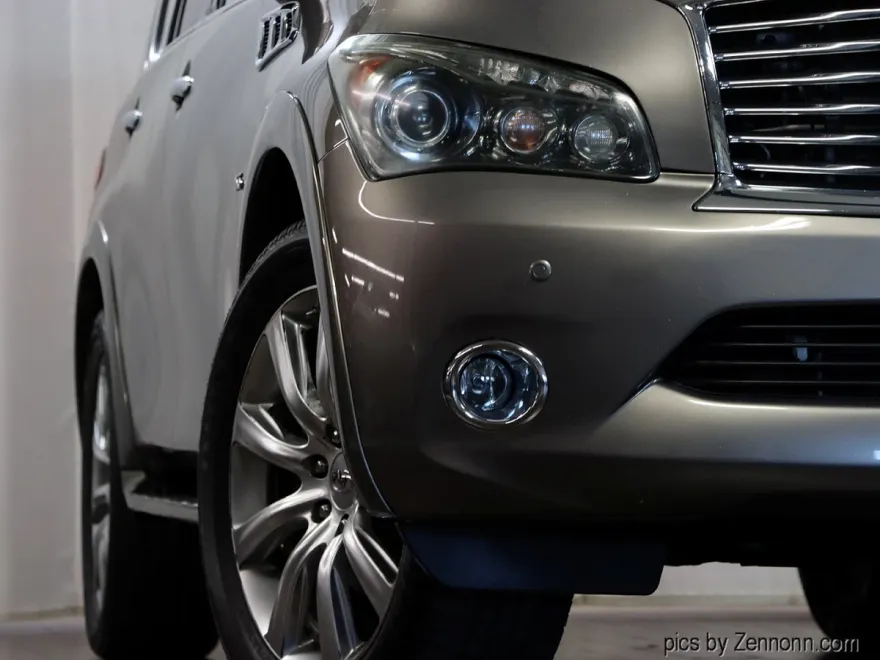2014 Infiniti QX80 photo 1
