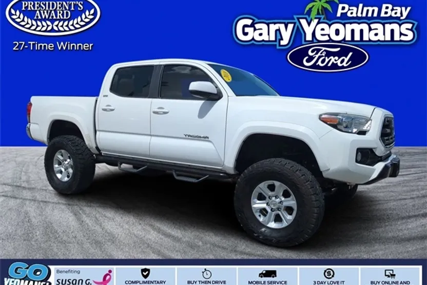 2018 Toyota Tacoma SR5 photo 1