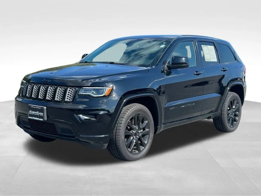 2022 Jeep Cherokee Laredo X photo 1