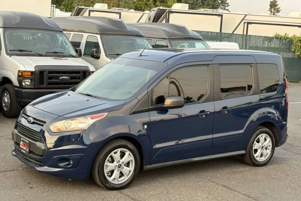 2014 Ford Transit Connect XLT photo 1