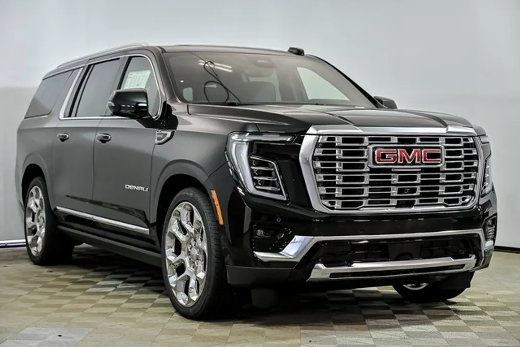 2025 Gmc Yukon XL Denali photo 1