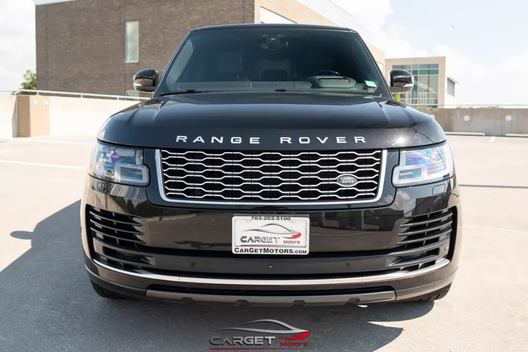 2020 Land Rover Range Rover P525 HSE photo 1