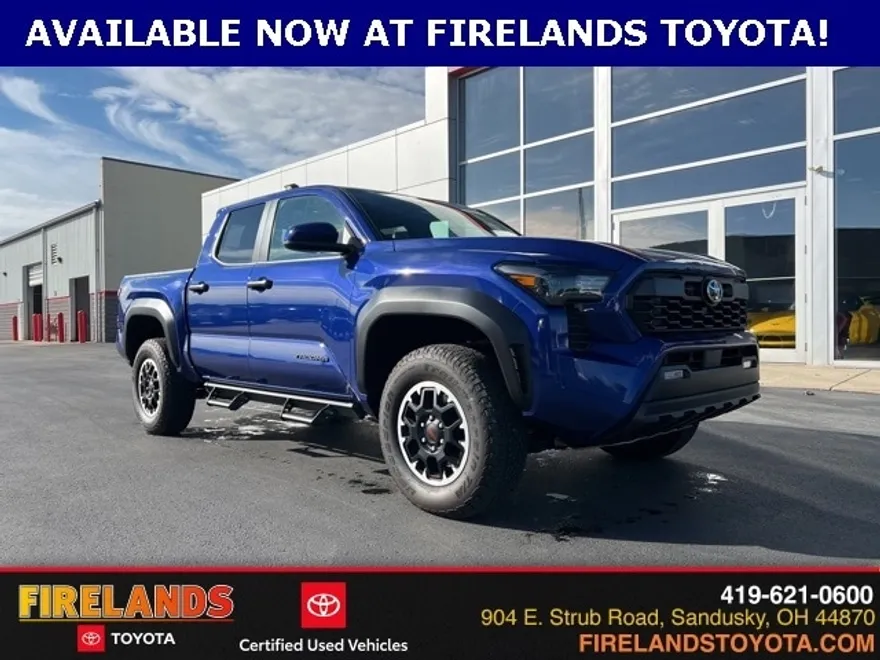 2025 Toyota Tacoma TRD Off-Road Double Cab photo 1