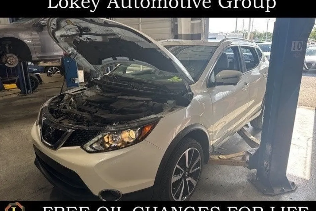 2019 Nissan Rogue Sport SL photo 1