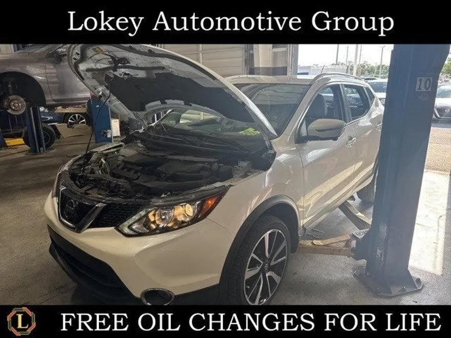 2019 Nissan Rogue Sport SL photo 1