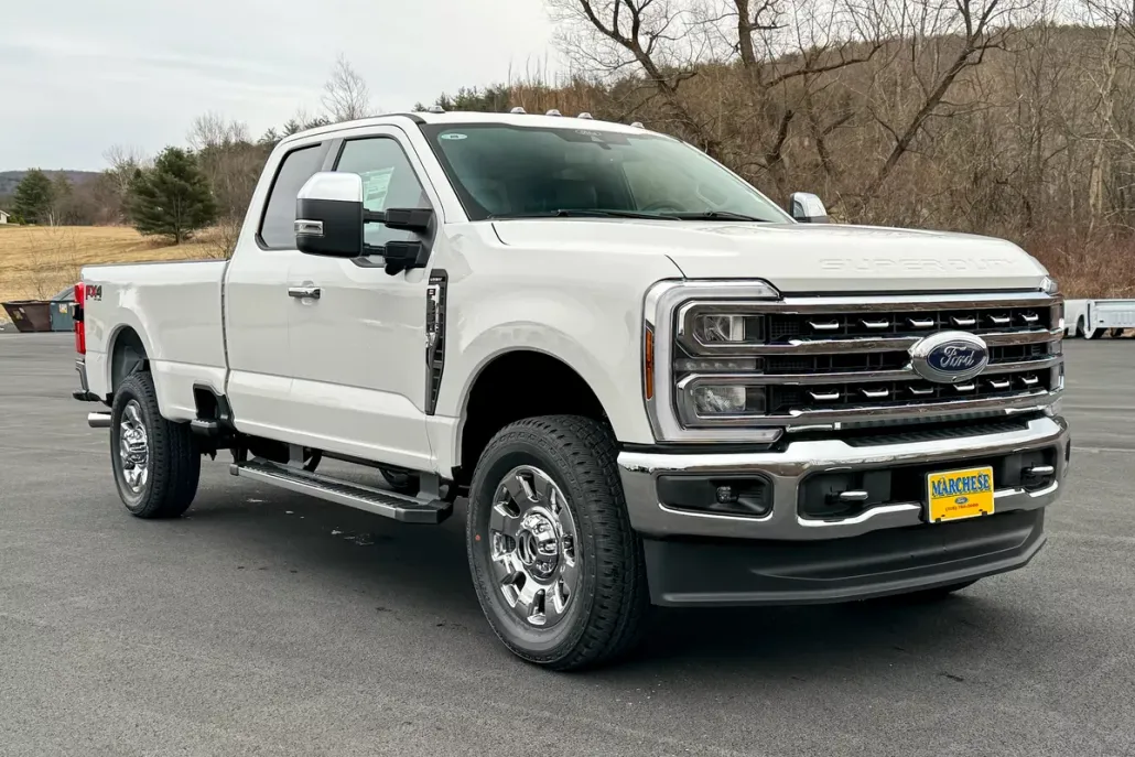 2024 Ford F-350 photo 1