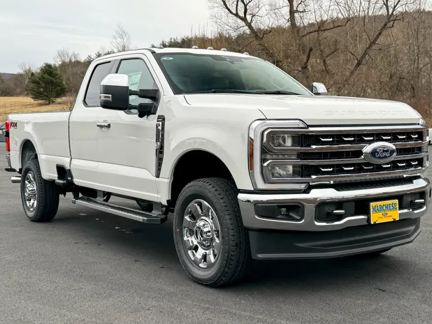 2024 Ford F-350 photo 1