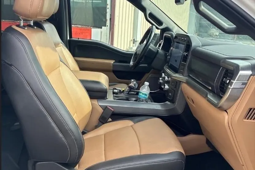 2021 Ford F-150 Lariat photo 1