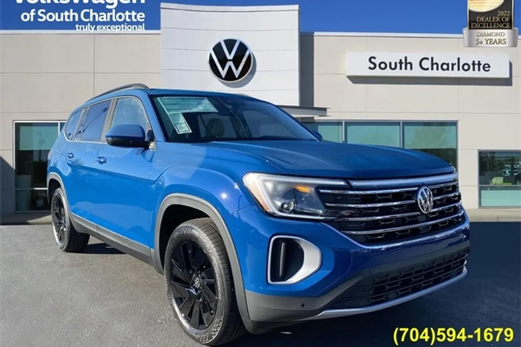2025 Volkswagen Atlas SE Technology photo 1