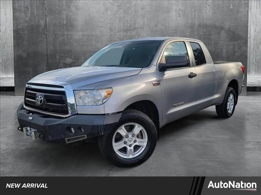 2012 Toyota Tundra SR5 photo 1