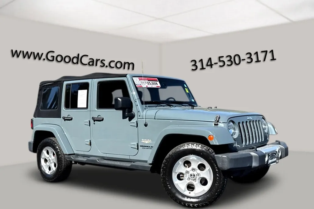 2015 Jeep Wrangler Unlimited Sahara photo 1