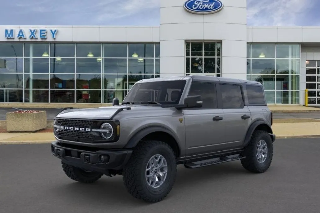 2025 Ford Bronco Badlands photo 1