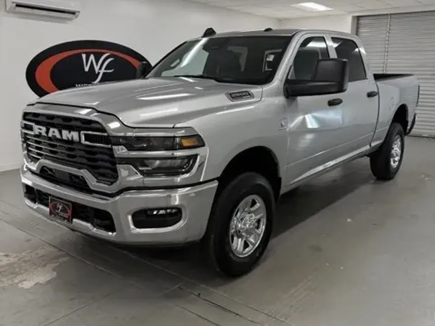 2025 Ram 2500 Tradesman photo 1