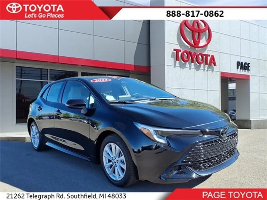 2023 Toyota Corolla SE photo 1
