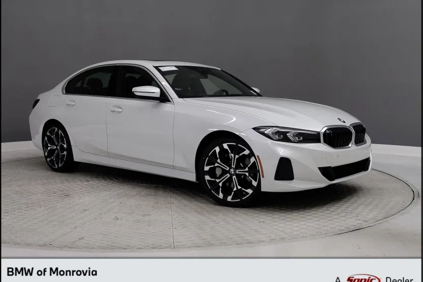 2026 Bmw 330i Sedan photo 1