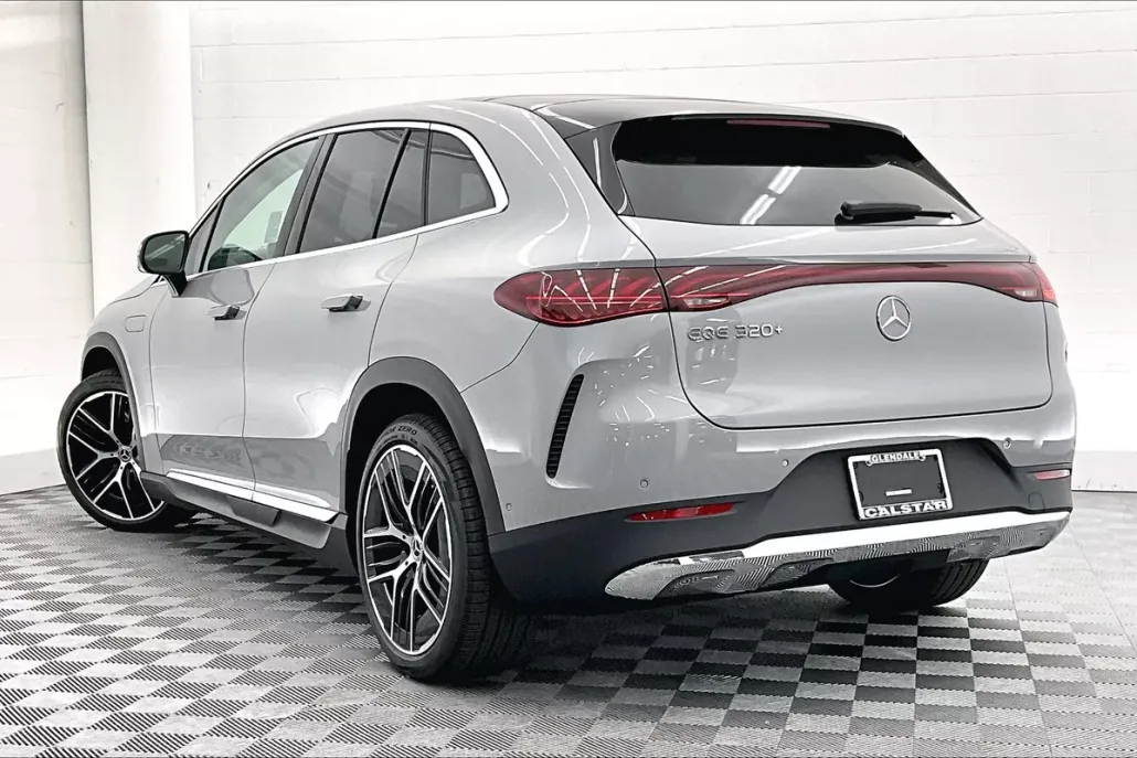 2026 Mercedes Benz EQE SUV photo 1