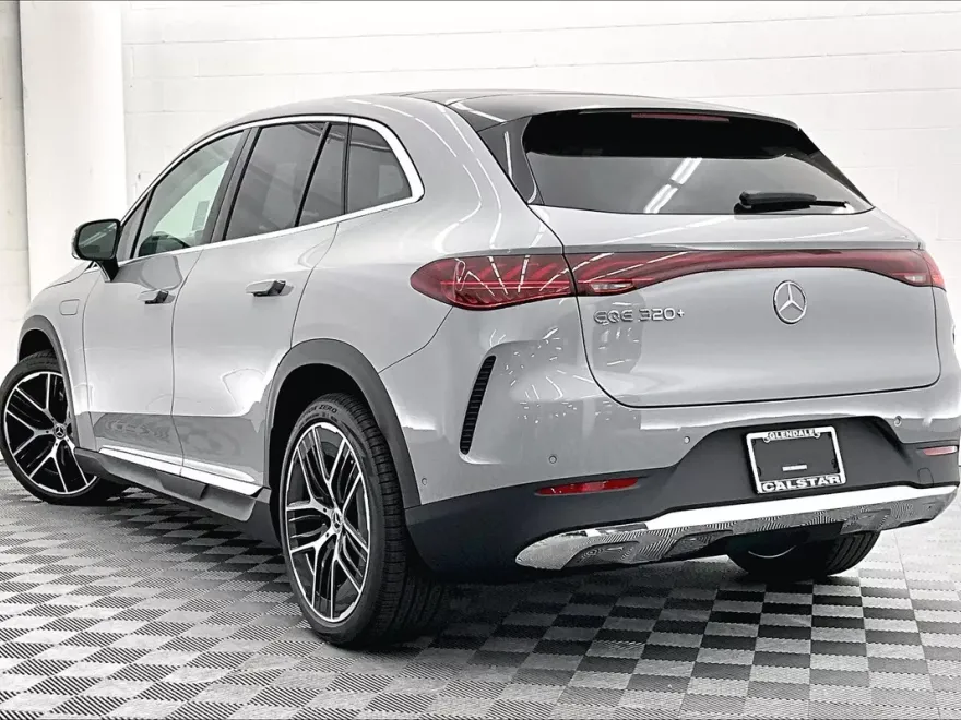 2026 Mercedes Benz EQE SUV photo 1