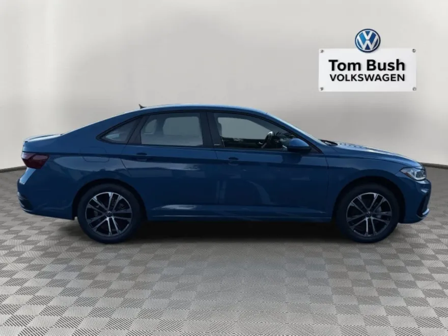 2026 Volkswagen Jetta 1.8T Sport photo 1